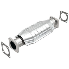 MagnaFlow Direct Fit Catalytic Converter Chevrolet-Isuzu 82 8