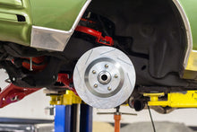 Cargar imagen en el visor de la galería, UMI Performance 78-88 GM G-Body C5/C6 Front Brake Conversion Hubs &amp; Bearings