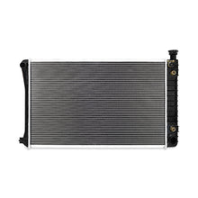 Cargar imagen en el visor de la galería, Mishimoto Chevrolet C/K Truck Replacement Radiator 1988-1995