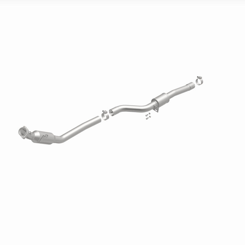 Magnaflow Conv DF 2013-2017 SL550 V8 4.6 OEM Underbody