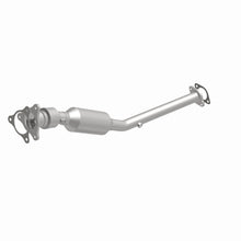 Cargar imagen en el visor de la galería, MagnaFlow Catalytic Conv Direct Fit OEM Grade 05-07 Saturn Ion 3 L4 2.2L