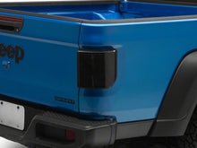 Cargar imagen en el visor de la galería, Raxiom 20-26 Jeep Gladiator JT Low Profile LED Tail Lights- Black Housing- Smoked Lens