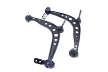 Cargar imagen en el visor de la galería, SuperPro 1992 BMW 318is Base Front Lower Control Arm Set w/ Bushings