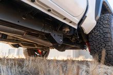 Cargar imagen en el visor de la galería, DV8 Offroad 2024+ Toyota Tacoma Trailing Arm Skid Plates