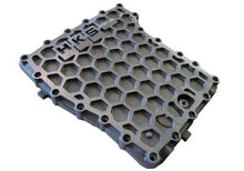 Cargar imagen en el visor de la galería, HKS 09-10 Nissan GT-R Transmission Oil Pan Upgrade
