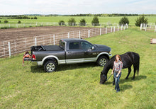 Cargar imagen en el visor de la galería, Truxedo 16-20 Nissan Titan w/Track System 5ft 6in TruXport Bed Cover