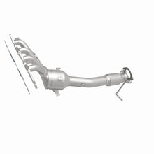 Cargar imagen en el visor de la galería, Magnaflow Conv DF 10-13 Mazda 3 2.0L Manifold