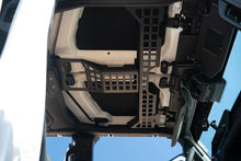 Cargar imagen en el visor de la galería, DV8 Offroad 2018-2025 Jeep Wrangler &amp; Gladiator Overhead Molle Panel