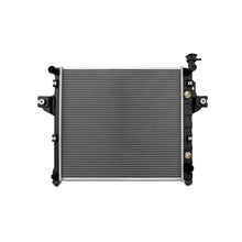 Cargar imagen en el visor de la galería, Mishimoto Jeep Grand Cherokee 4.7L Replacement Radiator 1999-2000