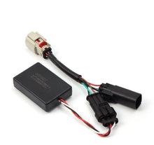 Cargar imagen en el visor de la galería, User 2