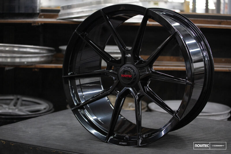 Vossen x Novitec NF10 22x11.5 / 5x114.3 / ET29 - Gloss Black Wheel - (Ferrari 296 - Rear)