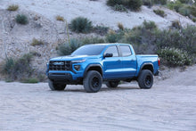 Cargar imagen en el visor de la galería, Fabtech 23-24 GMC Canyon / Chevrolet Colorado 4WD Dirt Logic 2.5 Reservoir Coilovers - Pair