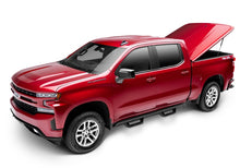 Cargar imagen en el visor de la galería, UnderCover 19-20 Chevy Silverado 1500 6.5ft Lux Bed Cover - Satin Steel Metallic