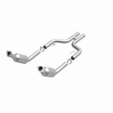 Cargar imagen en el visor de la galería, Magnaflow 05-09 Ford Mustang 4.6L Direct Fit Converter