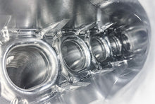 Load image into Gallery viewer, CSF B58 No Limit Billet Air-To-Air Competition Manifold
