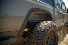 Cargar imagen en el visor de la galería, DV8 Offroad 20-24 Jeep Gladiator JT Fender Deletes