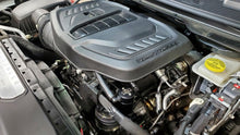 Load image into Gallery viewer, J&amp;L 2025-2026 Ram 1500 3.0; 22-25 Jeep Wagoneer 3.0 Separator-Black