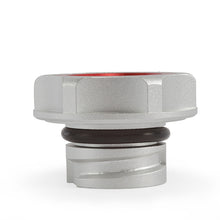 Cargar imagen en el visor de la galería, Mishimoto GM LS Engine Oil Filler Cap - Red