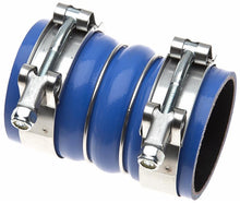 Cargar imagen en el visor de la galería, Gates 05-16 Chevy Silverado V-8 6.6L Diesel Turbo To Pipe (Hot Side) Turbocharger Hose Kit (Molded)