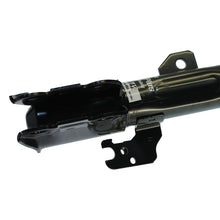 Cargar imagen en el visor de la galería, KYB Shocks &amp; Struts Strut Plus Front Right TOYOTA Camry w/ 4 cyl. Eng. 2006-2004