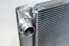 Cargar imagen en el visor de la galería, CSF 06-10 BMW E60 M5 / 06-10 BMW E63/E64 M6 Aluminum High-Performance Radiator