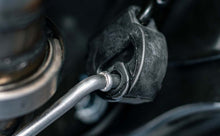 Cargar imagen en el visor de la galería, MagnaFlow Kit HDWR Hot Rod 3