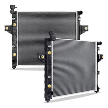 Cargar imagen en el visor de la galería, Mishimoto Jeep Grand Cherokee 4.0L Replacement Radiator 1999-2004