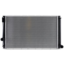 Cargar imagen en el visor de la galería, Mishimoto Toyota RAV-4 Replacement Radiator 2016-2018