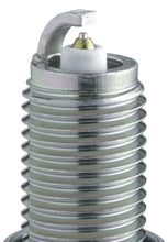 Cargar imagen en el visor de la galería, NGK Laser Iridium Spark Plug Box of 4 (IJR7A9)