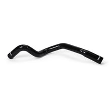 Cargar imagen en el visor de la galería, Mishimoto 78-86 GM C/K 305/350 Truck Silicone Upper Radiator Hose