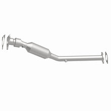 Cargar imagen en el visor de la galería, MagnaFlow Catalytic Conv Direct Fit OEM Grade 05-07 Saturn Ion 3 L4 2.2L