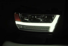 Cargar imagen en el visor de la galería, User 2
