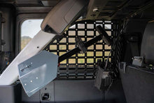 Cargar imagen en el visor de la galería, DV8 Offroad 21+ Ford Bronco Pocketed Rear Window Molle Panels (Soft Top/2-Door Models)