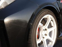 Cargar imagen en el visor de la galería, HKS GR COROLLA GZEA14H Fender Molding