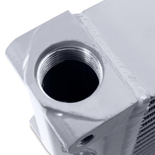 Cargar imagen en el visor de la galería, Mishimoto Heavy-Duty Oil Cooler - 10in. Same-Side Outlets - Silver