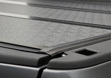 Cargar imagen en el visor de la galería, UnderCover 2015+ Ford F-150 8ft Flex Bed Cover