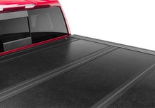 Cargar imagen en el visor de la galería, UnderCover 2023 Chevy Coloado/GMC Canyon 5.2ft Shot Bed Flex Bed Cover