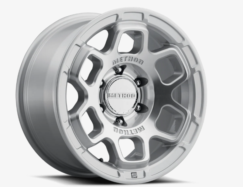 Method MR710-HD Bead Grip 17x8.5 / 6x5.5 / 25mm Offset / Machined Clear Coat Wheel