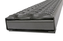 Cargar imagen en el visor de la galería, Deezee Universal Running Board Rough Step (55In Aluminum)