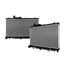 Cargar imagen en el visor de la galería, Mishimoto Subaru Legacy Replacement Radiator 2000-2004