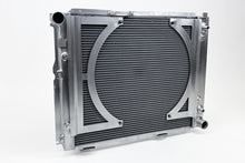 Cargar imagen en el visor de la galería, CSF 84-88 Mercedes-Benz W201 190E 2.3L - 16 w/ A/C High Performance Aluminum Radiator