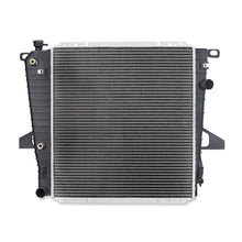 Cargar imagen en el visor de la galería, Mishimoto Ford Explorer Replacement Radiator 1995-1997