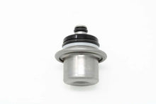 Load image into Gallery viewer, Aeromotive VaporWorx Fuel Pressure Regulator for Gen 5/6 LS3 Fuel Module - 5.5 Bar/80 PSI