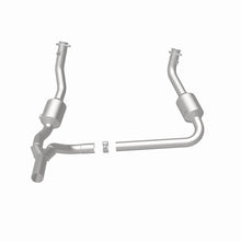 Cargar imagen en el visor de la galería, MagnaFlow 10-11 Jeep Wrangler 3.8L Direct Fit CARB Compliant Catalytic Converter