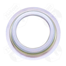 Cargar imagen en el visor de la galería, Yukon Gear Pinion Flange Dust Shield For Toyota 8in Clamshell Front