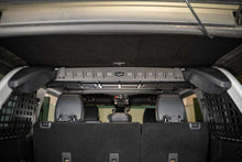 Cargar imagen en el visor de la galería, DV8 Offroad 2021-2024 Ford Bronco Dog Barrier