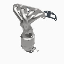 Cargar imagen en el visor de la galería, MagnaFlow 02-06 Nisssan Altima/Sentra V4 2.5L Manifold Direct Fit Catalytic Converter