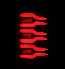 Cargar imagen en el visor de la galería, User 4