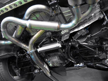 Cargar imagen en el visor de la galería, HKS DIFFERENTIAL OIL COOLER R35 GT-R BLK