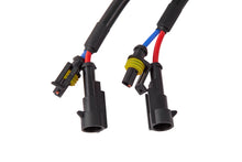 Cargar imagen en el visor de la galería, Diode Dynamics D2S Bulb Adapter (Pair)